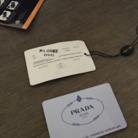 Authentic Prada handbag 2 pc - Picture 5 of 8